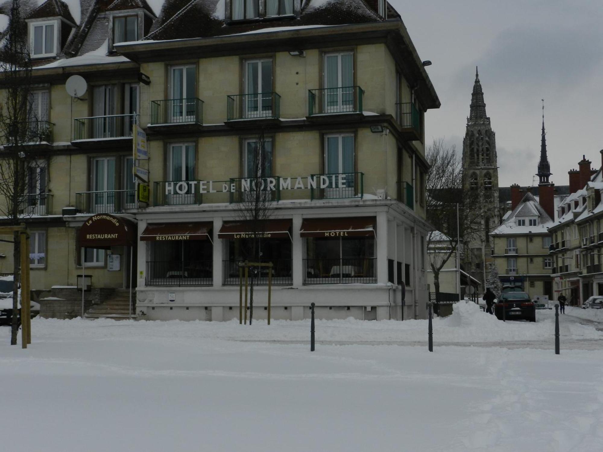 Logis Hotel & Restaurant - Le Normandie Кодебек-ан-Ко Екстериор снимка